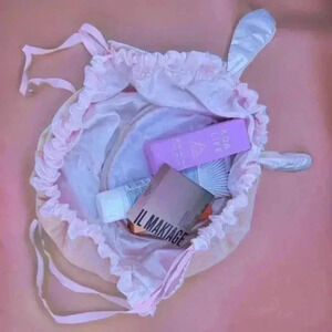 Rabbit Ear Pink Travel Bag